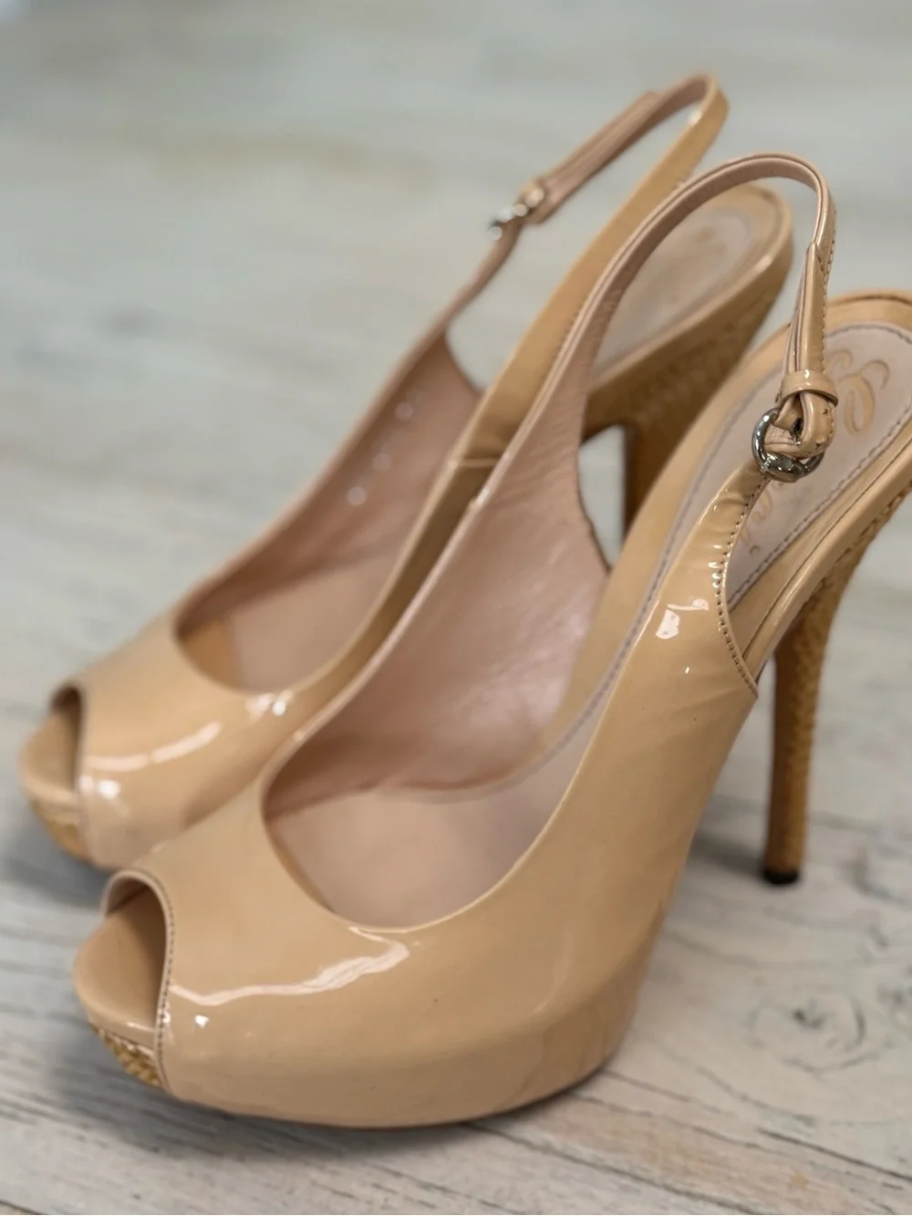 Gucci Peep Toe Platform Heels sling back size 35.5
